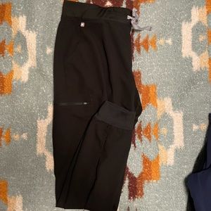 FIGS X-Large technical collection joggers